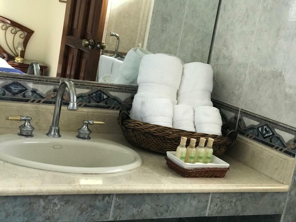 Hotel Belvedere Guatemala City Exteriör bild